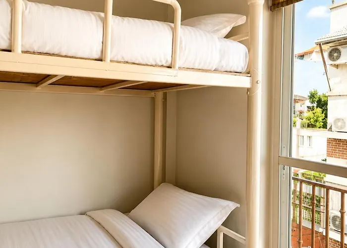 Sohum Hostel *
